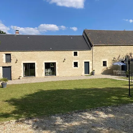 Les Hirondelles Holiday home