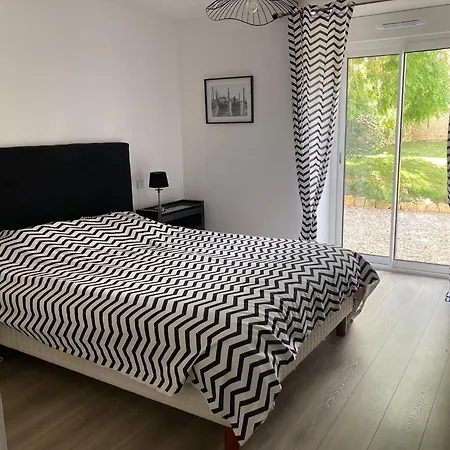 Holiday home Les Hirondelles