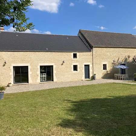 Les Hirondelles Holiday home *
